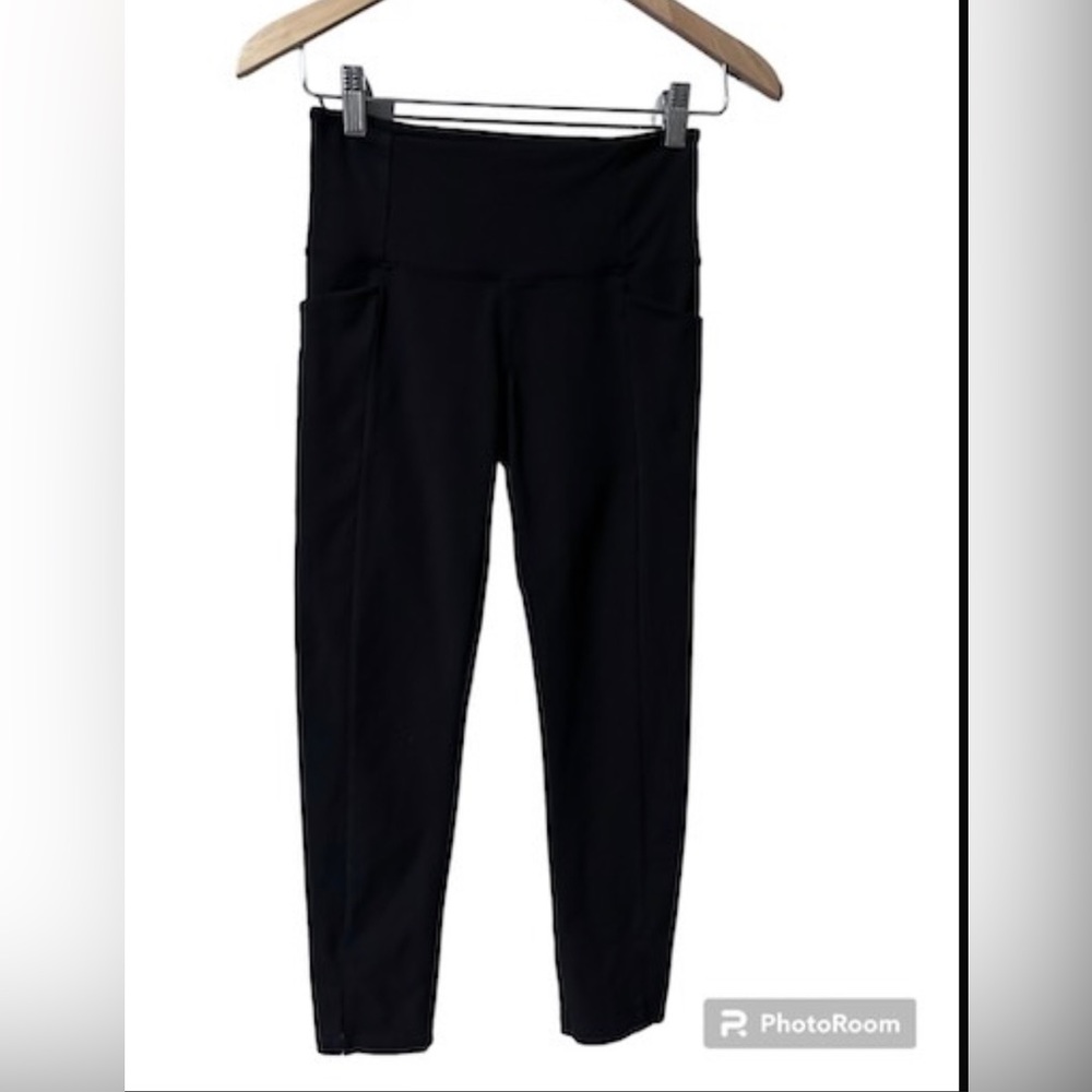 Athleta Black Leggings with Pocket Size XSP